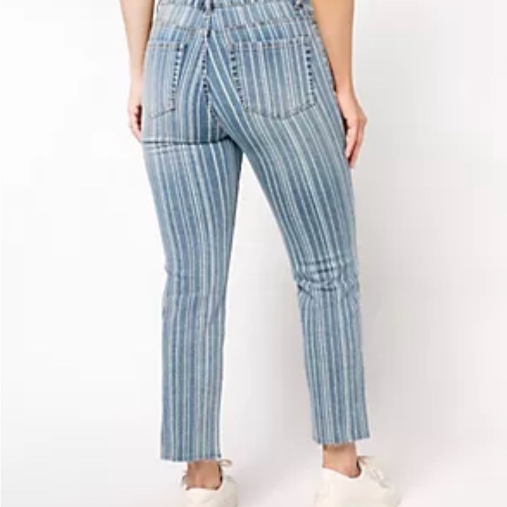 Logo Blue Striped Women's Straight Leg Jeans Size 28WP NEW